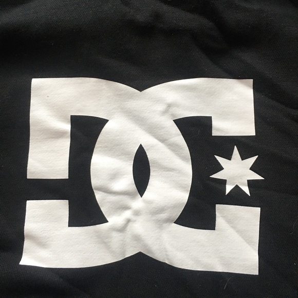 DC Hoodie - Picture 3 of 4